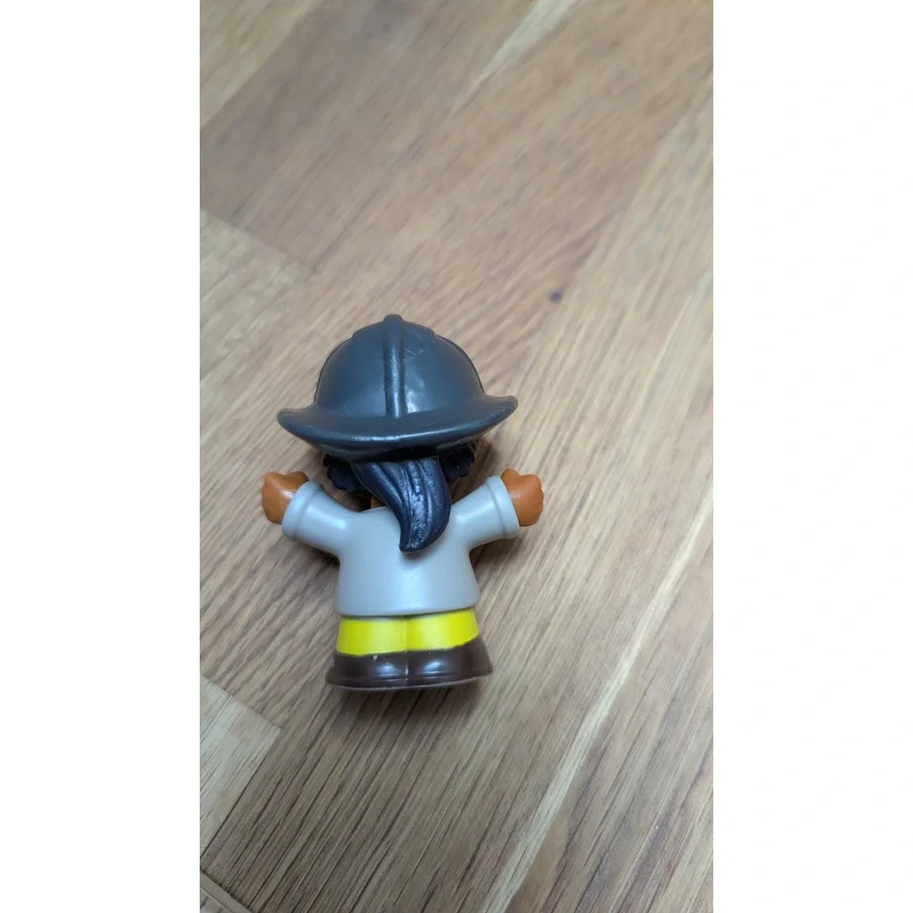 Fisher-Price Little People Fire Truck Female AA or Hispanic Firefighter Figure
